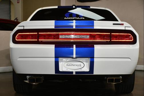 2011 Dodge Challenger SRT8