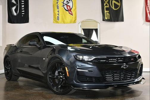 Shadow Gray Metallic 2019 Chevrolet Camaro 1SS