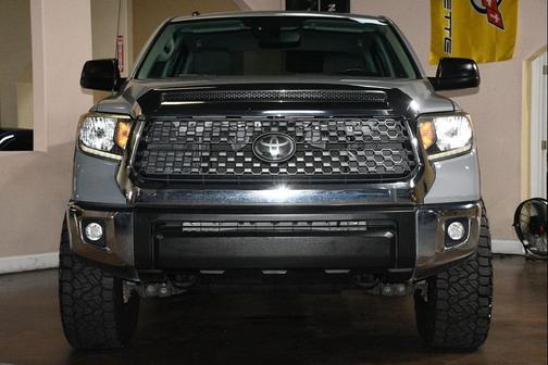 Cement Gray 2019 Toyota Tundra SR5