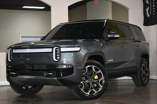 2022 Rivian R1S Launch Edition