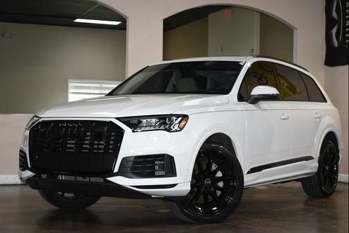 2023 Audi Q7 55 Premium Plus