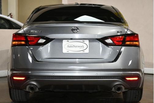 Gun Metallic 2020 Nissan Altima SR FWD
