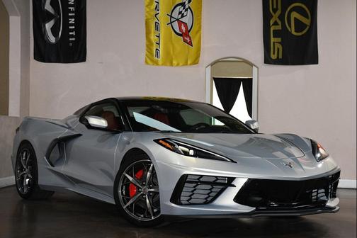Silver Flare Metallic 2022 Chevrolet Corvette Stingray w/1LT