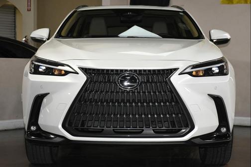 2023 Lexus NX 350h Premium