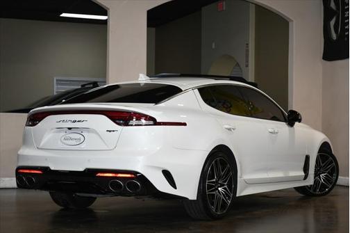 2022 Kia Stinger GT2