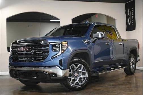 2024 GMC Sierra 1500 SLT