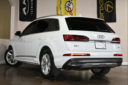 2023 Audi Q7 55 Prestige