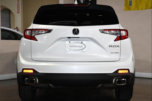Platinum White Pearl 2025 Acura RDX Base