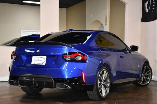 Portimao Blue Metallic 2024 BMW M240 i xDrive