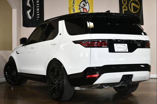 Fuji White 2021 Land Rover Discovery P360 HSE R-Dynamic