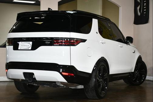 Fuji White 2021 Land Rover Discovery P360 HSE R-Dynamic