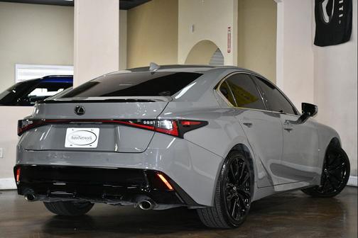 Incognito 2024 Lexus IS 350 Base