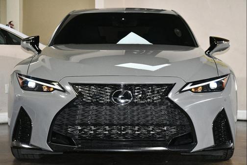 Incognito 2024 Lexus IS 350 Base