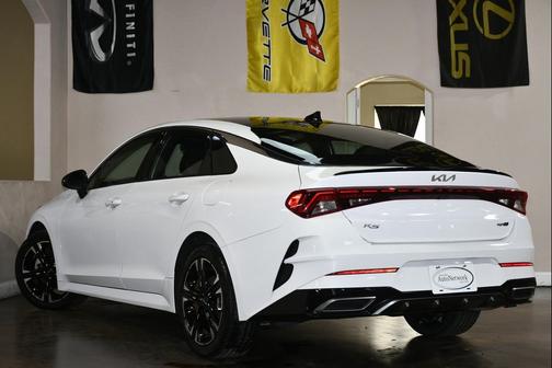 Glacial White Pearl 2022 Kia K5 GT-Line