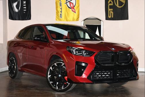 Vegas Red Metallic 2025 BMW X2 M35i