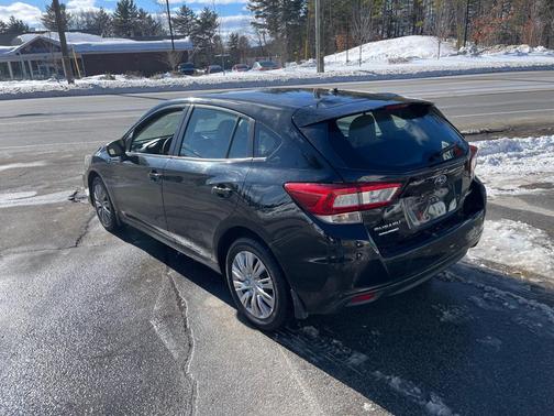 2019 Subaru Impreza 2.0i
