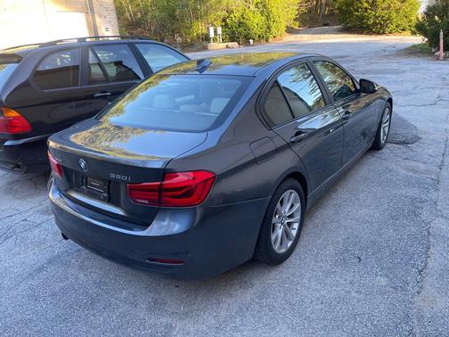 GREY 2016 BMW 320 i