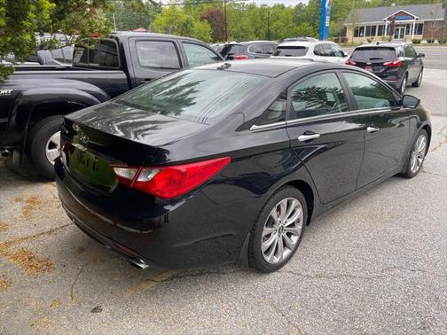 2013 Hyundai SONATA SE