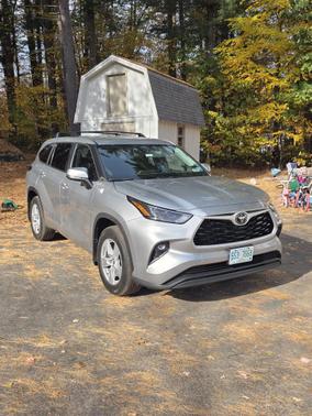 2023 Toyota Highlander LE