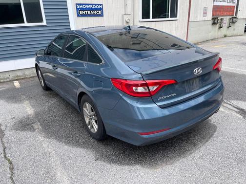 Nouveau Blue 2015 Hyundai SONATA SE
