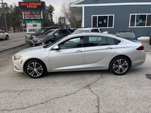 2019 Buick Regal Sportback FWD Essence