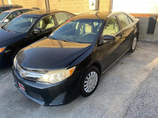 Attitude Black Metallic 2013 Toyota Camry L