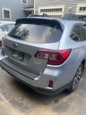 Ice Silver Metallic 2016 Subaru Outback 2.5i Limited