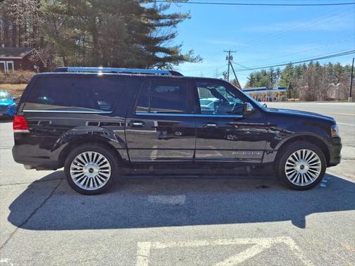 2016 Lincoln Navigator Select