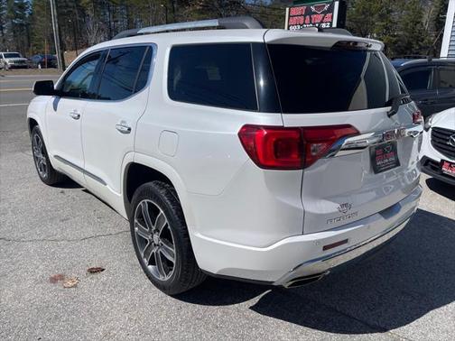 2017 GMC Acadia Denali