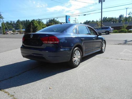 2015 Volkswagen Passat 1.8T Auto S