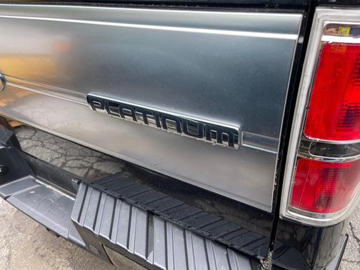 Tuxedo Black Metallic 2013 Ford F-150 SUPERCREW