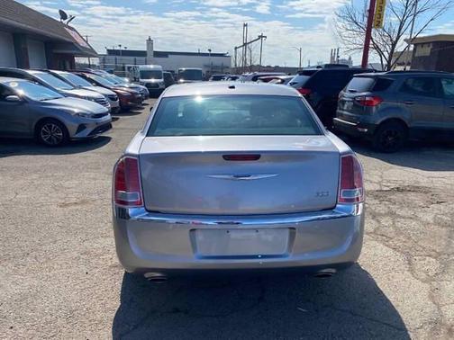 2014 Chrysler 300 S
