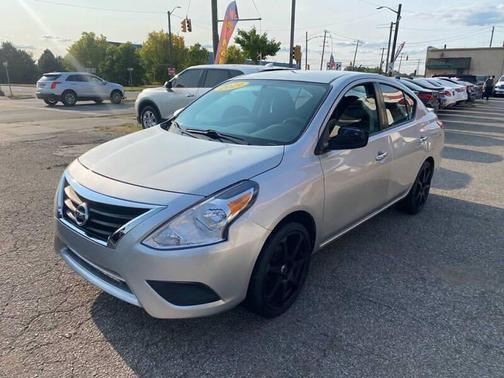 2019 Nissan Versa 1.6 SV