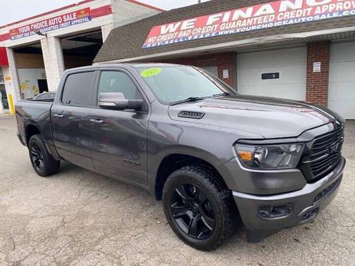 Granite Crystal Metallic Clearcoat 2020 RAM 1500 Big Horn/Lone Star
