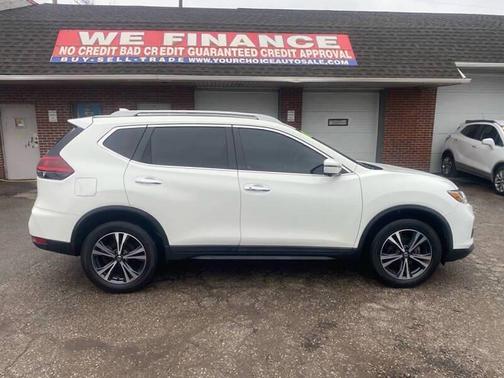 2020 Nissan Rogue SV