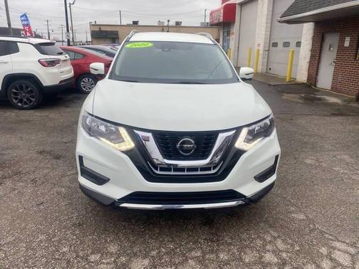 2020 Nissan Rogue SV