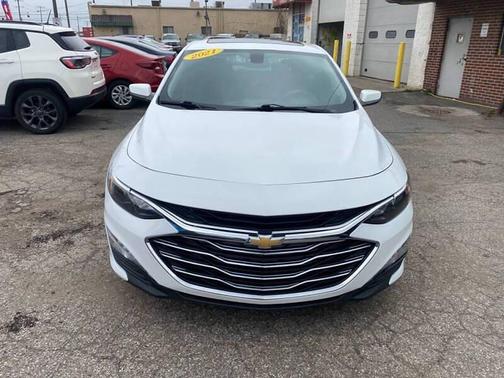 2021 Chevrolet Malibu FWD LT