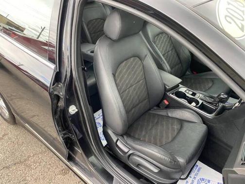 Phantom Black 2018 Hyundai SONATA Sport+