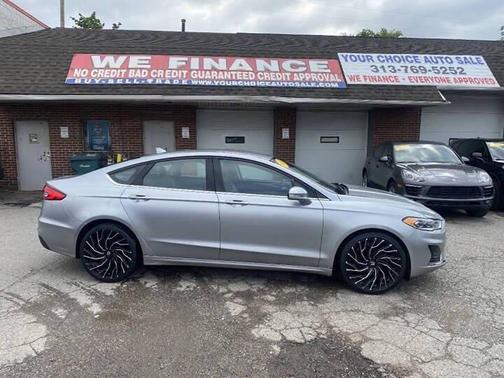 Iconic Silver 2020 Ford Fusion SEL