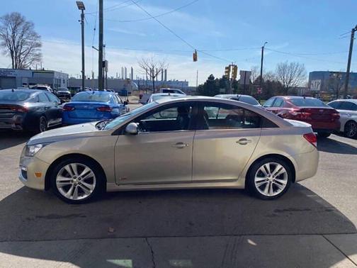 2015 Chevrolet Cruze 2LT
