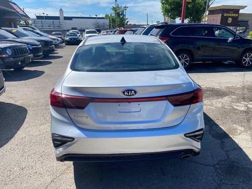 Silky Silver 2021 Kia Forte LXS