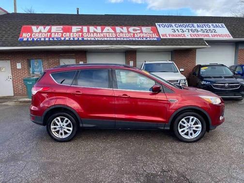 Ruby Red Tinted Clearcoat 2014 Ford Escape SE