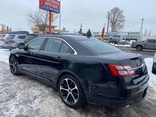 2015 Ford Taurus Limited