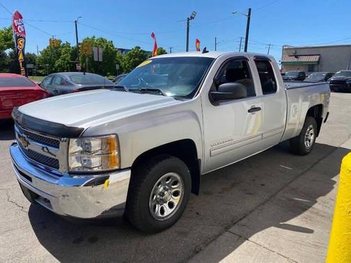 Silver Ice Metallic 2013 Chevrolet Silverado 1500 LT