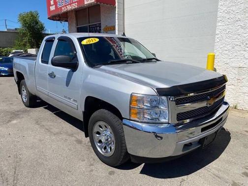 Silver Ice Metallic 2013 Chevrolet Silverado 1500 LT
