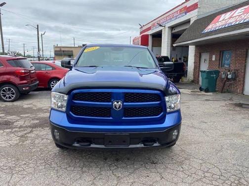 Holland Blue 2017 RAM 1500 Big Horn