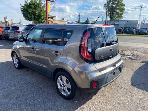 Titanium Gray 2019 Kia Soul Base