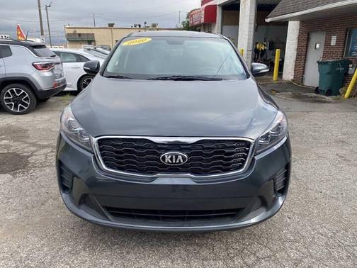 Gravity Grey 2020 Kia Sorento LX