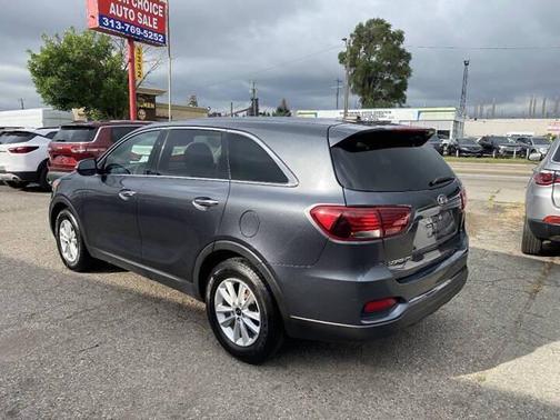 Gravity Grey 2020 Kia Sorento LX