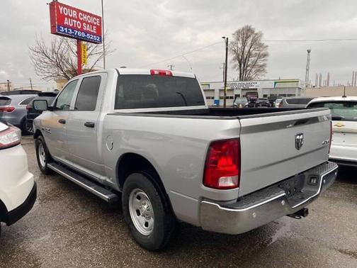 Bright Silver Metallic Clearcoat 2018 RAM 1500 Tradesman